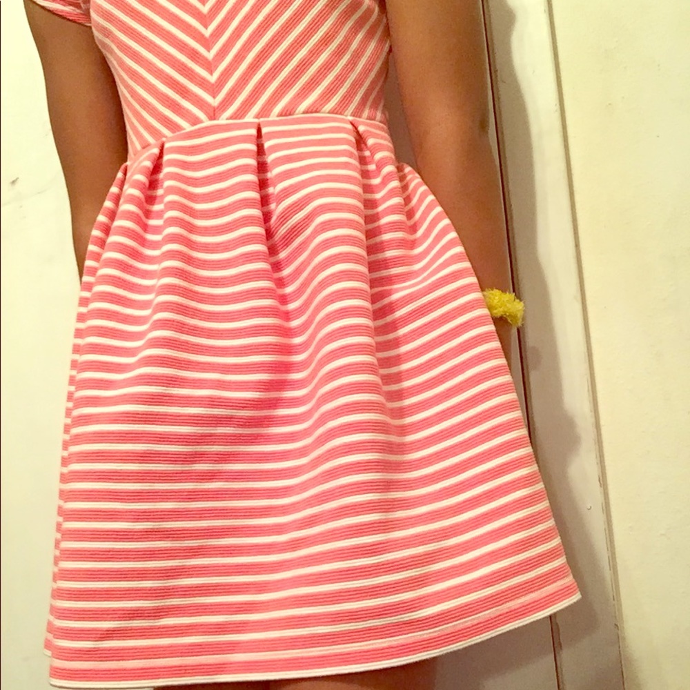 Girls pink and white dress